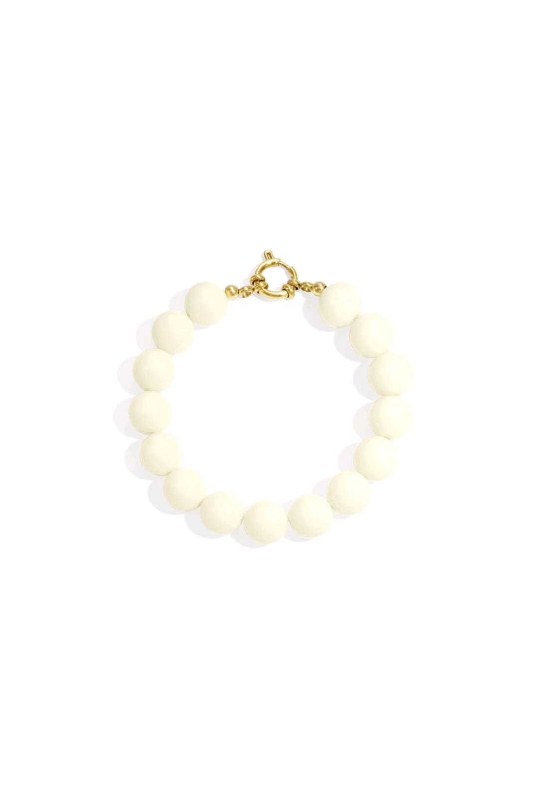 White beaded bracelet